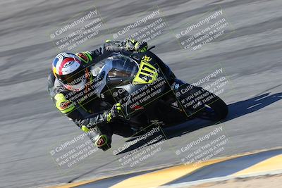media/Mar-21-2025-CVMA Friday Practice (Fri) [[30cd4fe323]]/3-Racer 2/Session 2 (Bowl)/